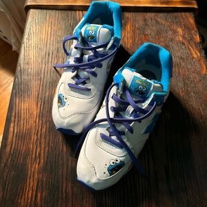 Cookie Monster New Balance 574